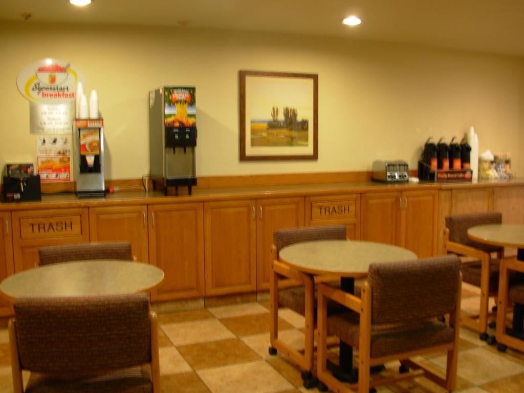 Red Lion Inn And Suites فيدرال واي المظهر الخارجي الصورة